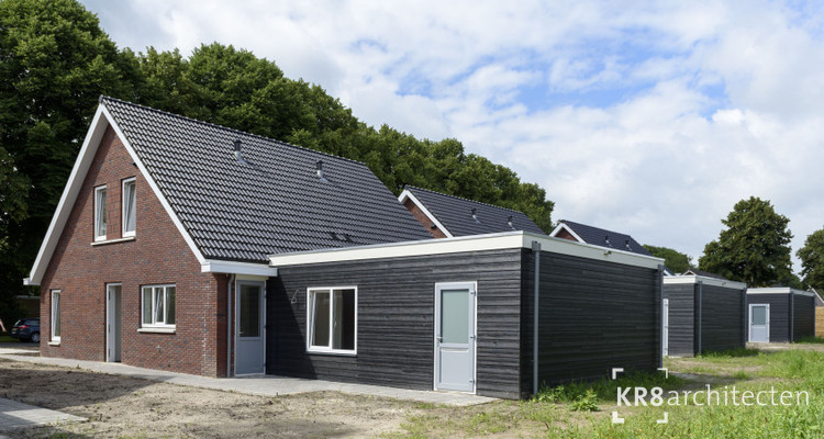 Nieuwbouw energie-neutrale woningen te Vries