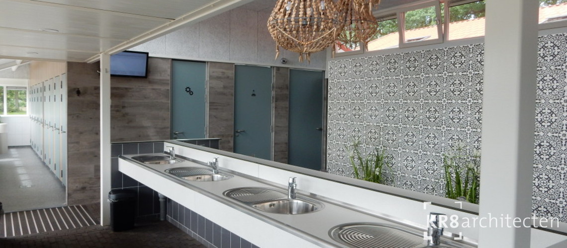 Upgrading sanitairgebouw De Kleine Wolf